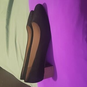 Loft Brand Black Closed Toe Heels, Size 8.5, Lightly used